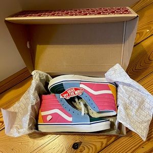 Vans Women 7.5 Multicolor Brand New with Tags Vans